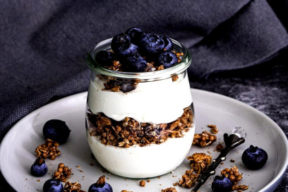 is greek yoghurt vegan